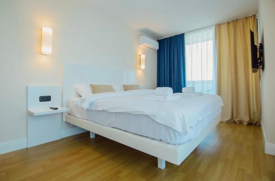 Orbi City Apartments Batumi Ruang foto