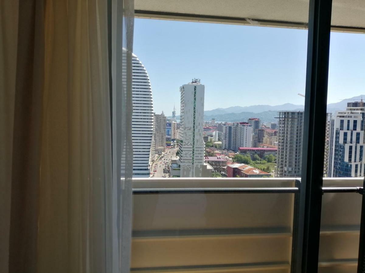 Orbi City Apartments Batumi Bagian luar foto