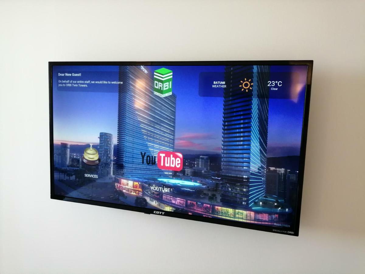 Orbi City Apartments Batumi Bagian luar foto