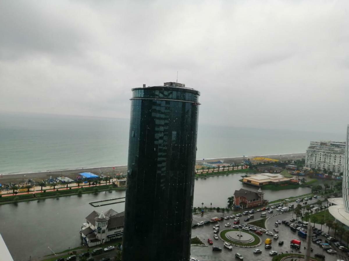 Orbi City Apartments Batumi Bagian luar foto